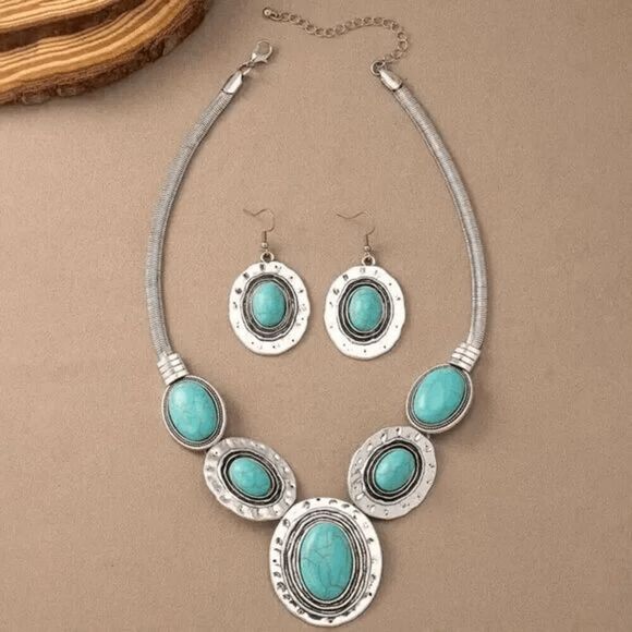 Western Boho Turquoise Silver Necklace and Earring Set - Picture 7 of 11